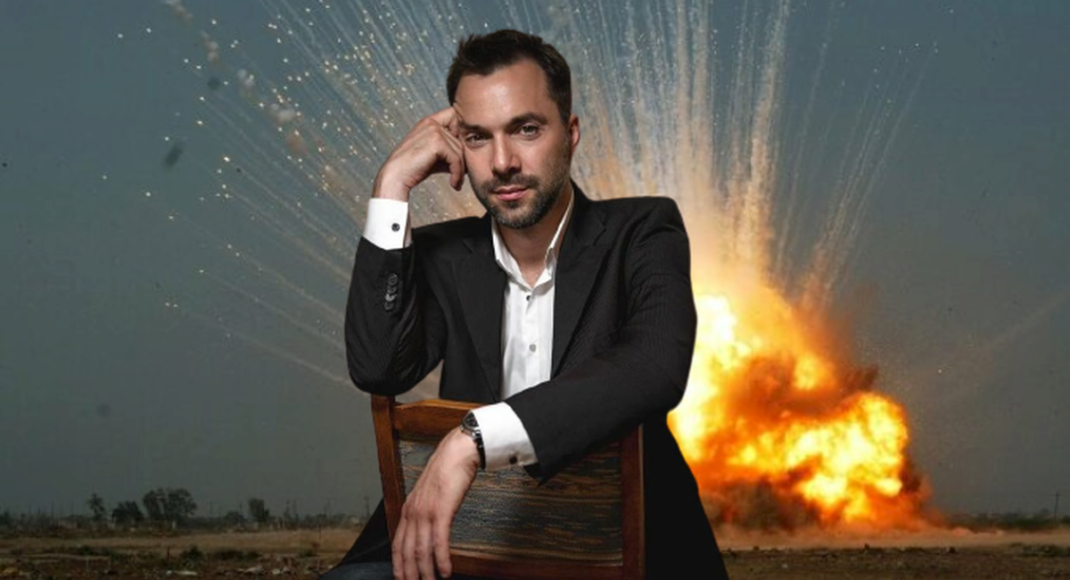 Дмитрий Разумков репетирует поздравление для команды президента