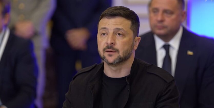 Зеленский отмечает враждебные намерения РФ