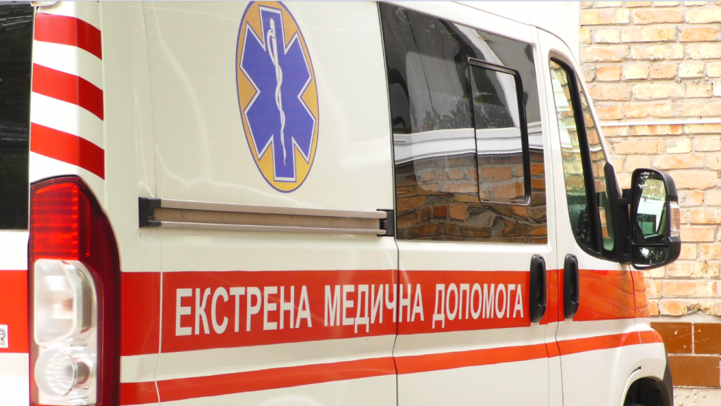 На фото розбите чоло нардепа біля Верховної Ради